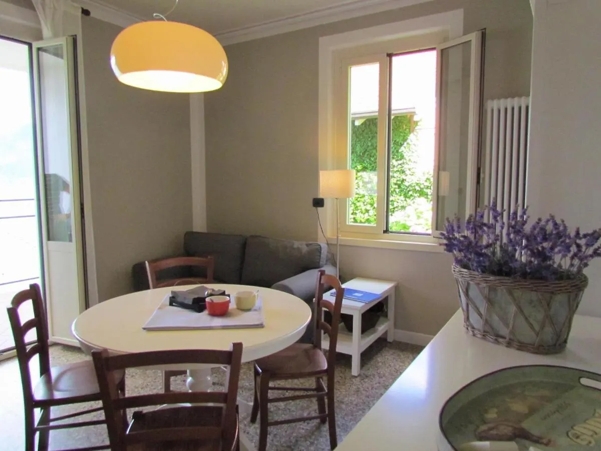 Nido Alla Riva - Falco Ferienwohnung Pianello Del Lario شقة